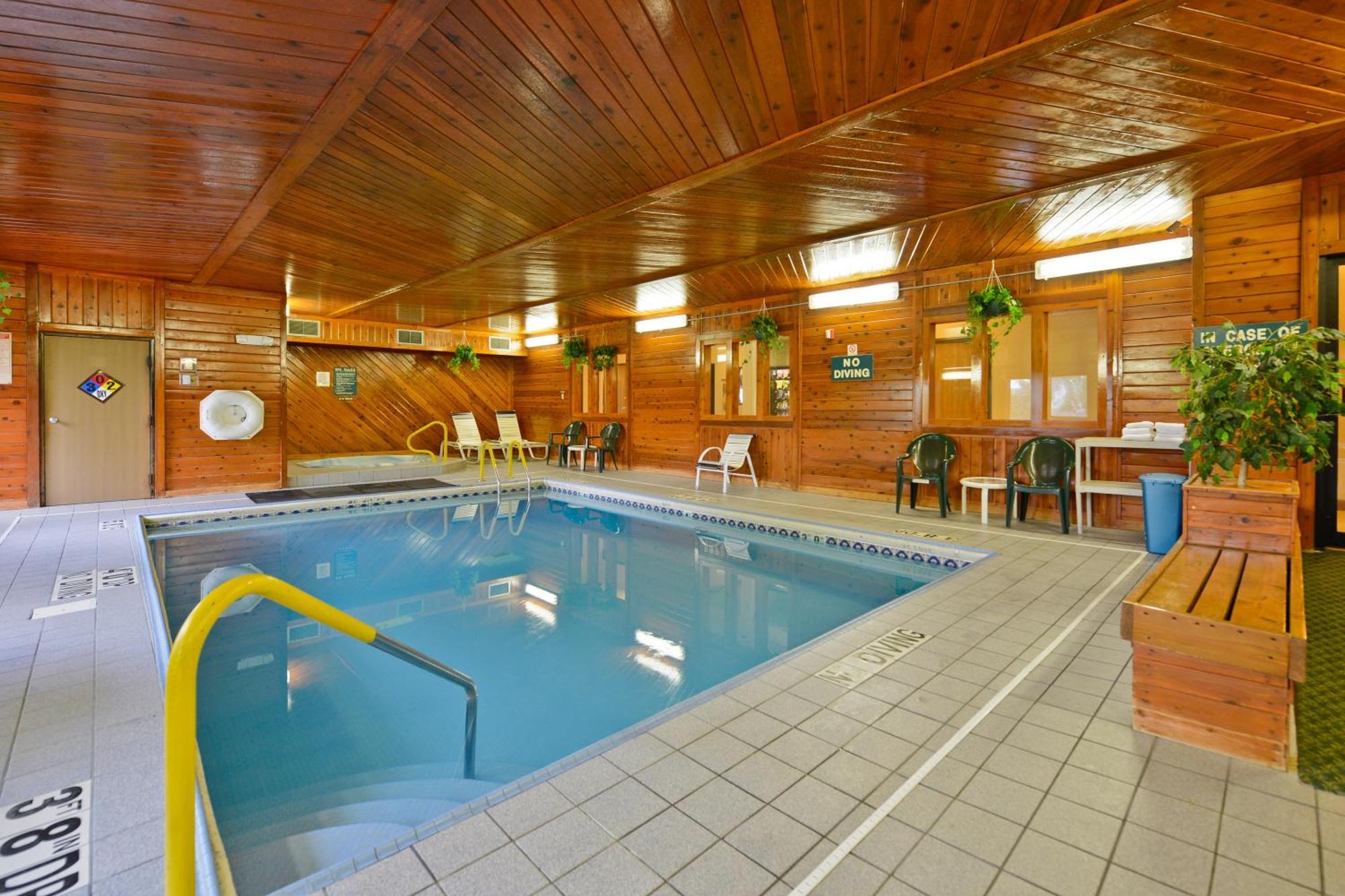Days Inn By Wyndham Topeka Zewnętrze zdjęcie