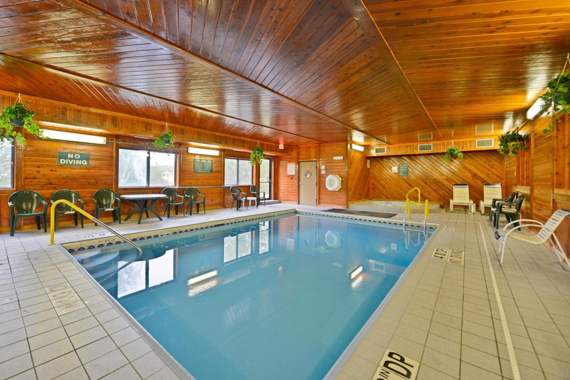 Days Inn By Wyndham Topeka Zewnętrze zdjęcie